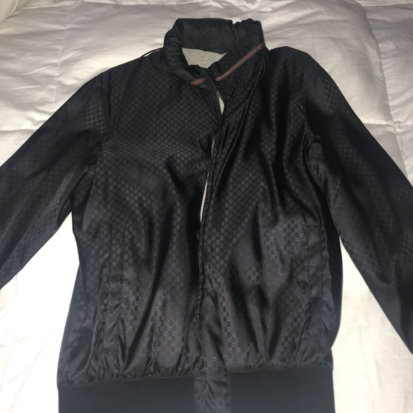Gucci nylon black jacket size 46 ( US small) - Picture 2 of 6